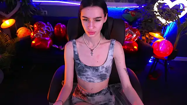 Snow WhiteeeX online show from February 2025 09:47:02 AM