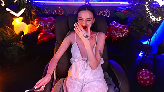 Snow WhiteeeX online show from February 2025 05:09:01 AM