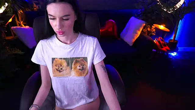 Snow WhiteeeX online show from March 2025 10:00:02 AM