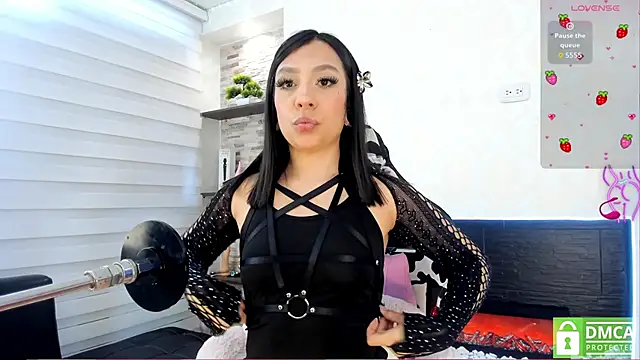 Brisa white69 online show from September 2025 09:49:01 PM