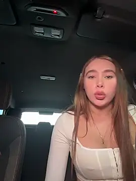 Lanataylor- online show from February 2026 07:48:01 PM