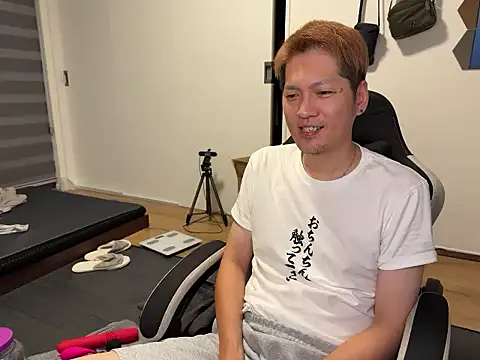 kensnb online show from October 2025 08:40:02 PM