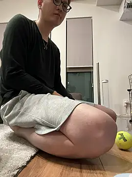 kensnb online show from November 2025 08:08:01 PM