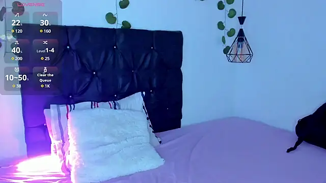 Natasha by online show from December 2024 02:17:01 PM