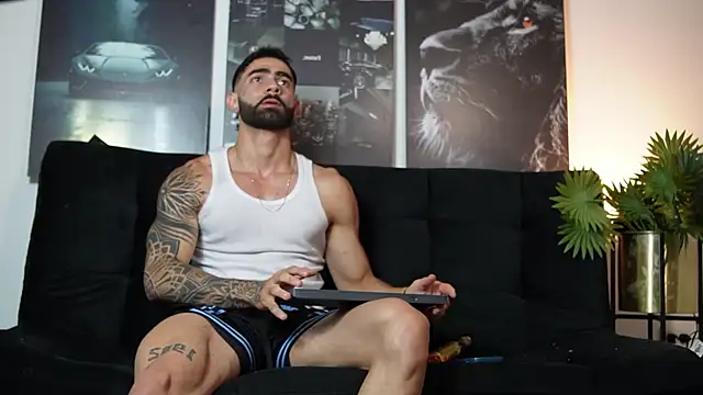 Austin bolt online show from October 2025 01:58:02 AM