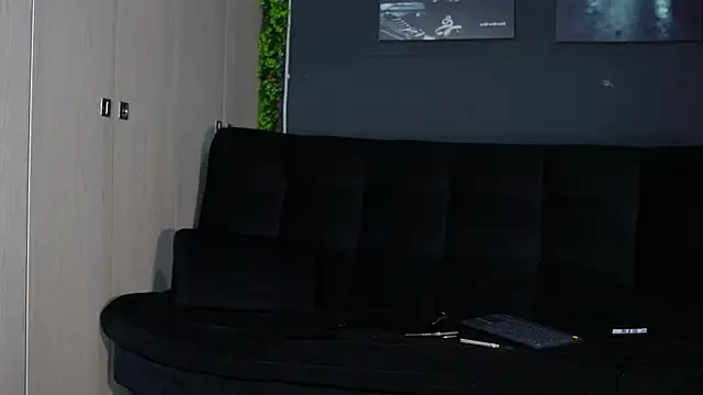 Snapshot of Austin_bolt chatting on January 2026 02:04:01 AM Austin bolt online show from January 2026 02:04:01 AM