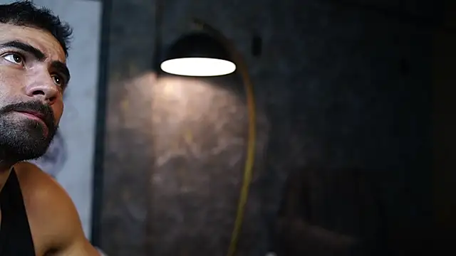 Snapshot of Austin_bolt chatting on February 2026 02:21:02 AM Austin bolt online show from February 2026 02:21:02 AM