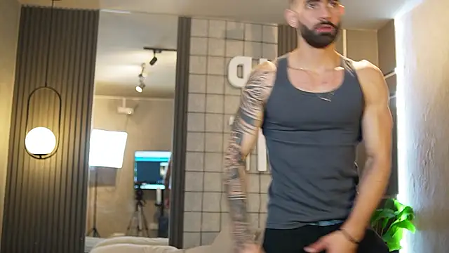 Snapshot of Austin_bolt chatting on February 2026 02:41:02 AM Austin bolt online show from February 2026 02:41:02 AM