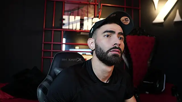 Snapshot of Austin_bolt chatting on February 2026 02:12:02 AM Austin bolt online show from February 2026 02:12:02 AM