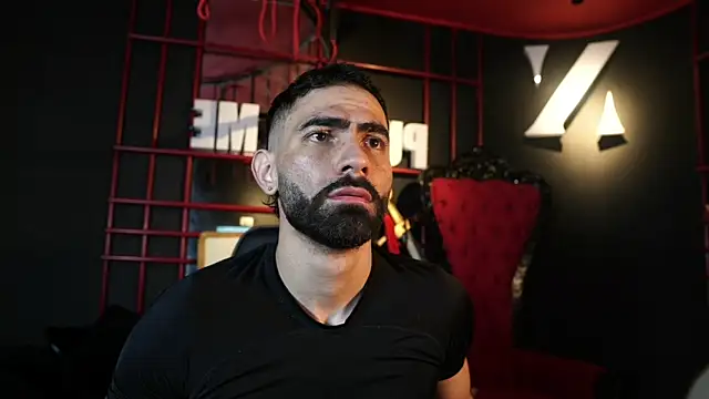 Snapshot of Austin_bolt chatting on February 2026 01:17:01 AM Austin bolt online show from February 2026 01:17:01 AM