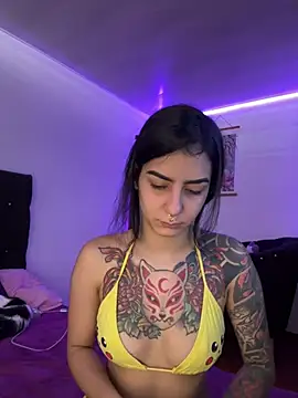 Alice woodville online show from January 2025 07:53:01 PM