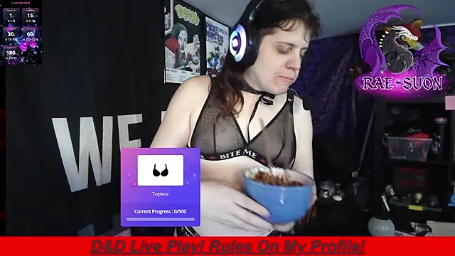 Snapshot of Rae-Suon chatting on November 2025 11:16:02 PM Rae-Suon online show from November 2025 11:16:02 PM