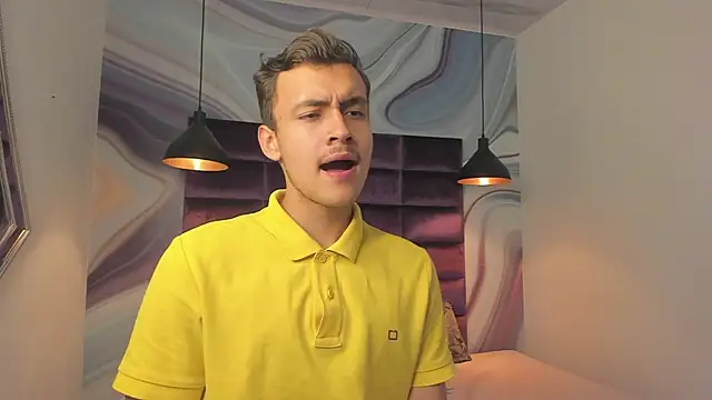 Desmon Clark online show from January 2025 06:14:01 AM