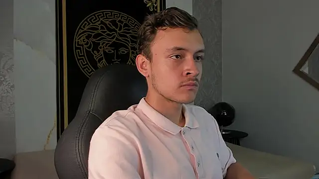 Desmon Clark online show from January 2025 09:42:01 PM