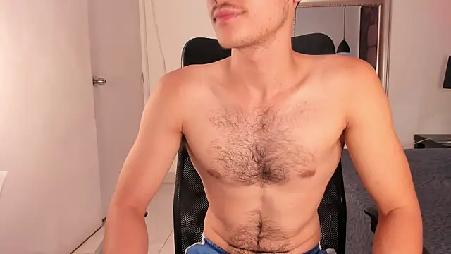 Desmon Clark online show from March 2025 11:56:02 PM