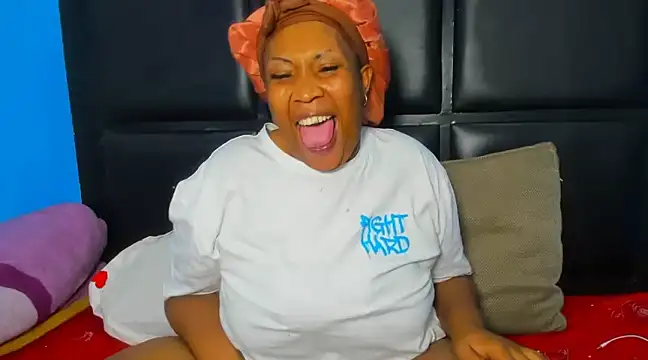 Sweetdelight86 online show from February 2025 06:26:02 PM