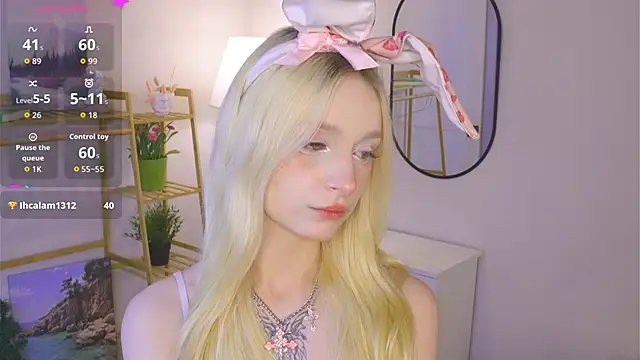 Naughty  Couplles online show from February 2026 03:13:02 AM