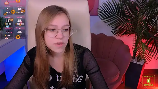 Snapshot of LayriantaVee chatting on January 2025 07:11:02 AM LayriantaVee online show from January 2025 07:11:02 AM