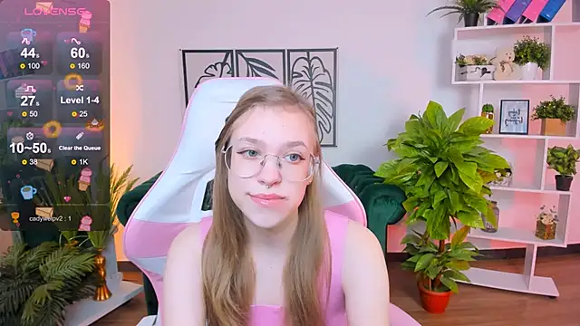 Snapshot of LayriantaVee chatting on February 2025 07:05:01 AM LayriantaVee online show from February 2025 07:05:01 AM