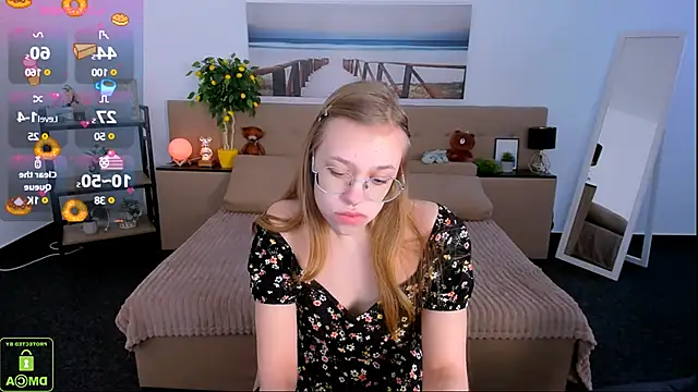 Snapshot of LayriantaVee chatting on February 2025 07:03:01 AM LayriantaVee online show from February 2025 07:03:01 AM