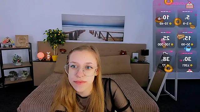 Snapshot of LayriantaVee chatting on February 2025 06:59:02 AM LayriantaVee online show from February 2025 06:59:02 AM