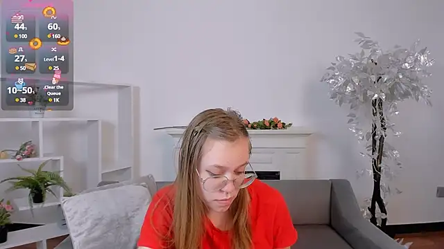 Snapshot of LayriantaVee chatting on March 2025 01:37:01 PM LayriantaVee online show from March 2025 01:37:01 PM