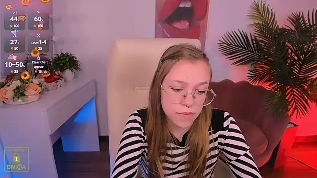 Snapshot of LayriantaVee chatting on March 2025 01:29:01 PM LayriantaVee online show from March 2025 01:29:01 PM