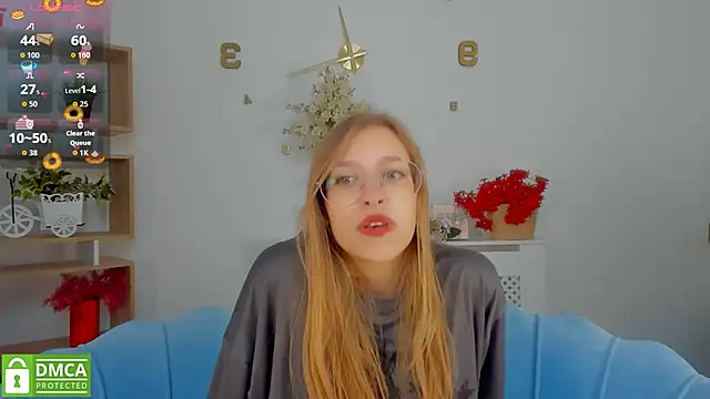 Snapshot of LayriantaVee chatting on September 2025 06:15:01 AM LayriantaVee online show from September 2025 06:15:01 AM