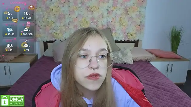 Snapshot of LayriantaVee chatting on October 2025 05:57:02 AM LayriantaVee online show from October 2025 05:57:02 AM