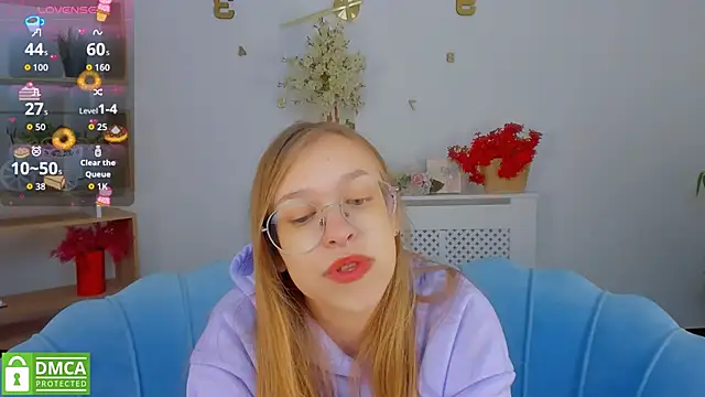 Snapshot of LayriantaVee chatting on October 2025 06:20:02 AM LayriantaVee online show from October 2025 06:20:02 AM