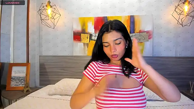 Snapshot of Candys_victoria chatting on February 2025 06:13:02 AM Candys victoria online show from February 2025 06:13:02 AM