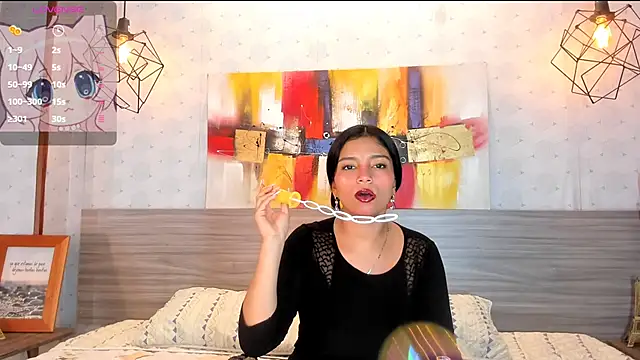 Snapshot of Candys_victoria chatting on March 2025 06:13:02 AM Candys victoria online show from March 2025 06:13:02 AM