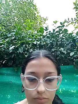 Ary-18 online show from January 2025 01:41:01 PM