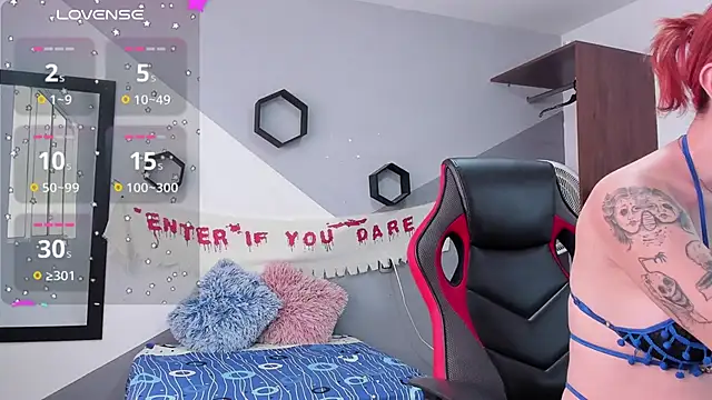 Danniela rivera online show from December 2024 03:11:01 PM