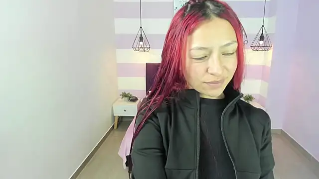 Scarlett  bell online show from February 2026 01:21:01 PM