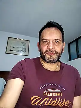 RogueTraveler online show from February 2025 01:23:02 AM