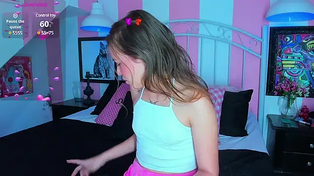 Snapshot of Liah_Grey8 chatting on January 2025 09:06:01 PM Liah Grey8 online show from January 2025 09:06:01 PM