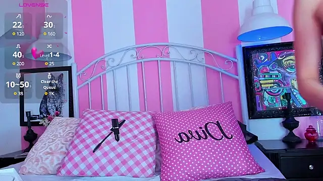 Snapshot of Liah_Grey8 chatting on March 2025 09:13:02 PM Liah Grey8 online show from March 2025 09:13:02 PM