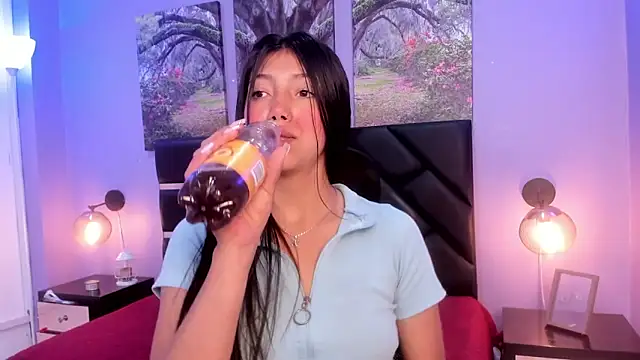 KimberlyVillaLobos online show from February 2025 11:46:01 AM