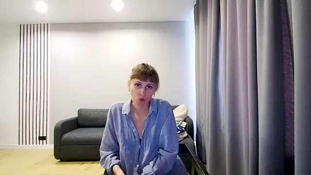 Daniella Lorente online show from February 2025 07:09:01 AM