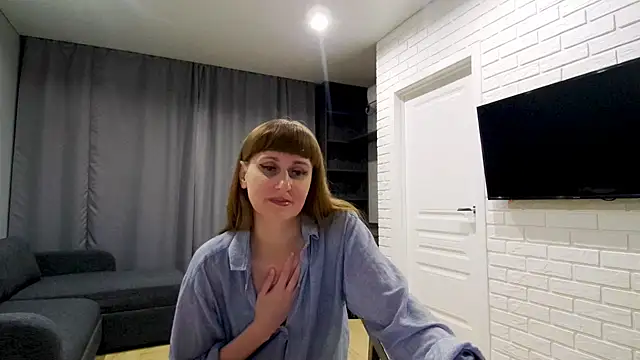 Snapshot of Daniella_Lorente chatting on May 2026 12:40:02 AM Daniella Lorente online show from May 2026 12:40:02 AM