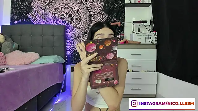 jade dakota   online show from February 2025 10:54:01 PM