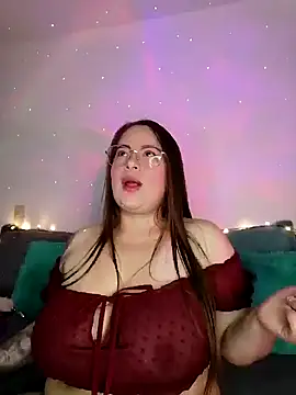 Snapshot of soofy__ chatting on October 2025 02:29:02 PM soofy online show from October 2025 02:29:02 PM