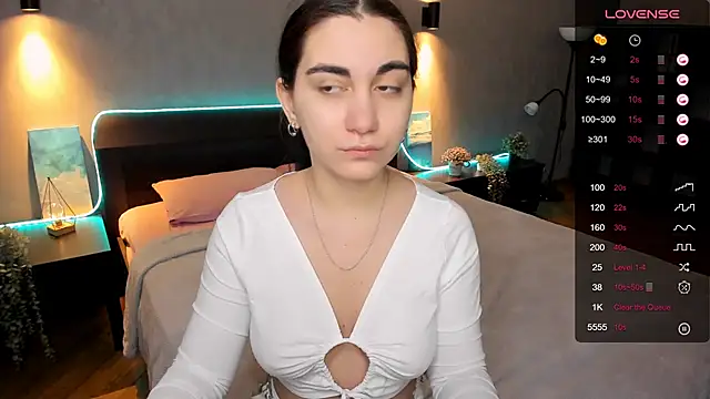 hannacheekss  online show from February 2025 06:56:02 AM