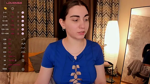 hannacheekss  online show from February 2025 11:44:02 AM