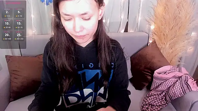 Emily Strikeee online show from January 2025 09:36:02 AM