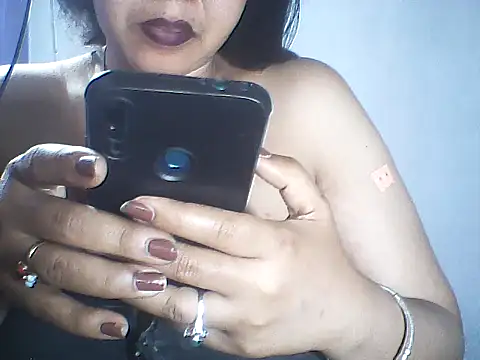 layanah12 online show from July 2026 10:49:02 PM