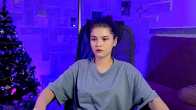 EvaThopson online show from December 2024 08:03:02 AM