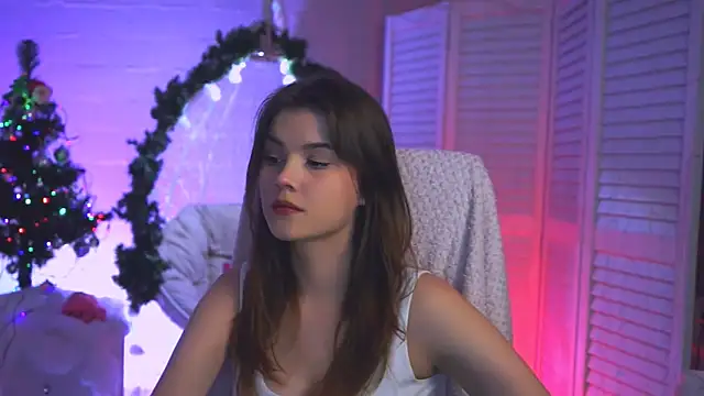 EvaThopson online show from December 2024 11:22:01 AM