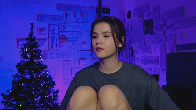 EvaThopson online show from January 2025 03:21:01 PM